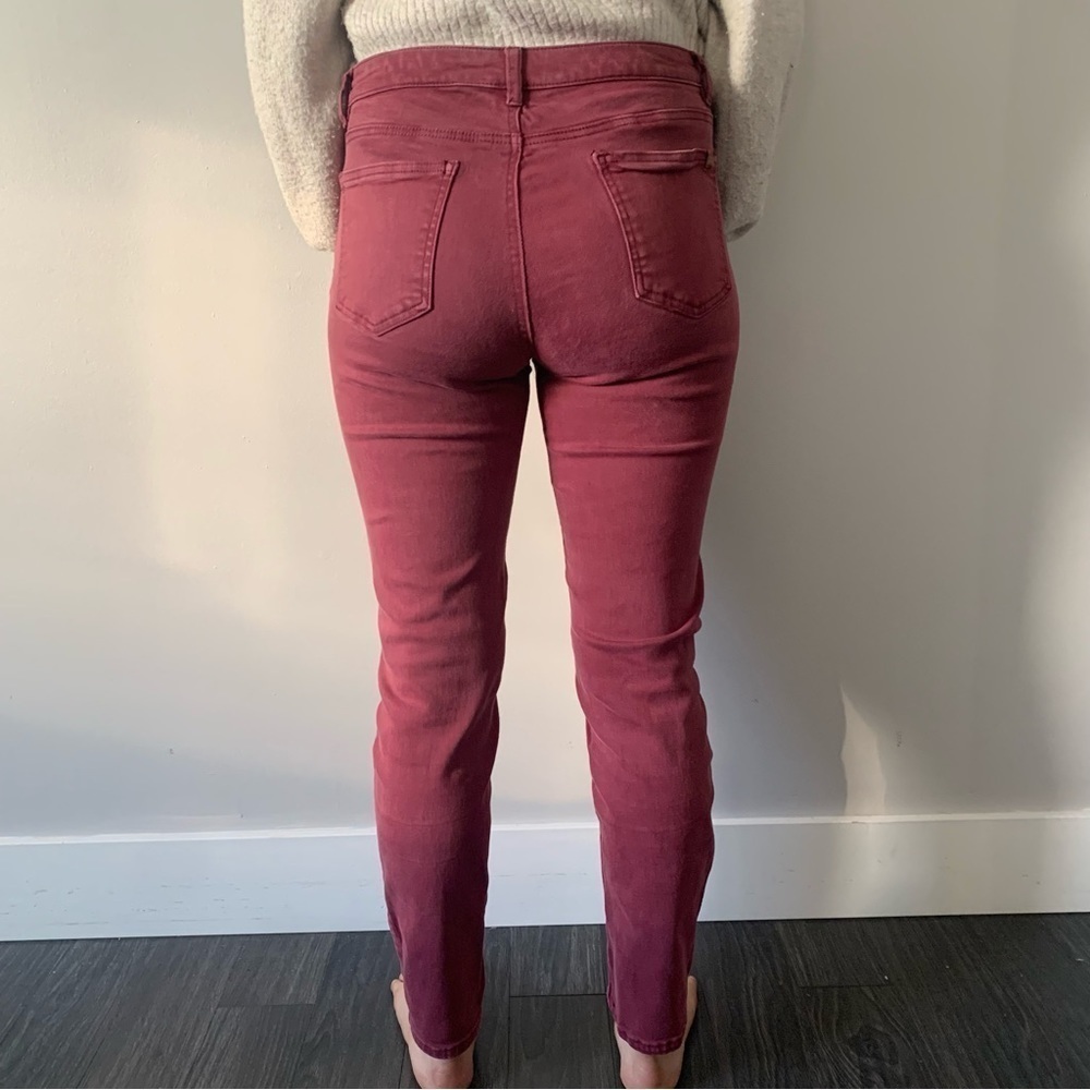 👖  ROOTS Light Wash Burgundy Jeans - Women's Size 29 👖 - Picture 3 of 13